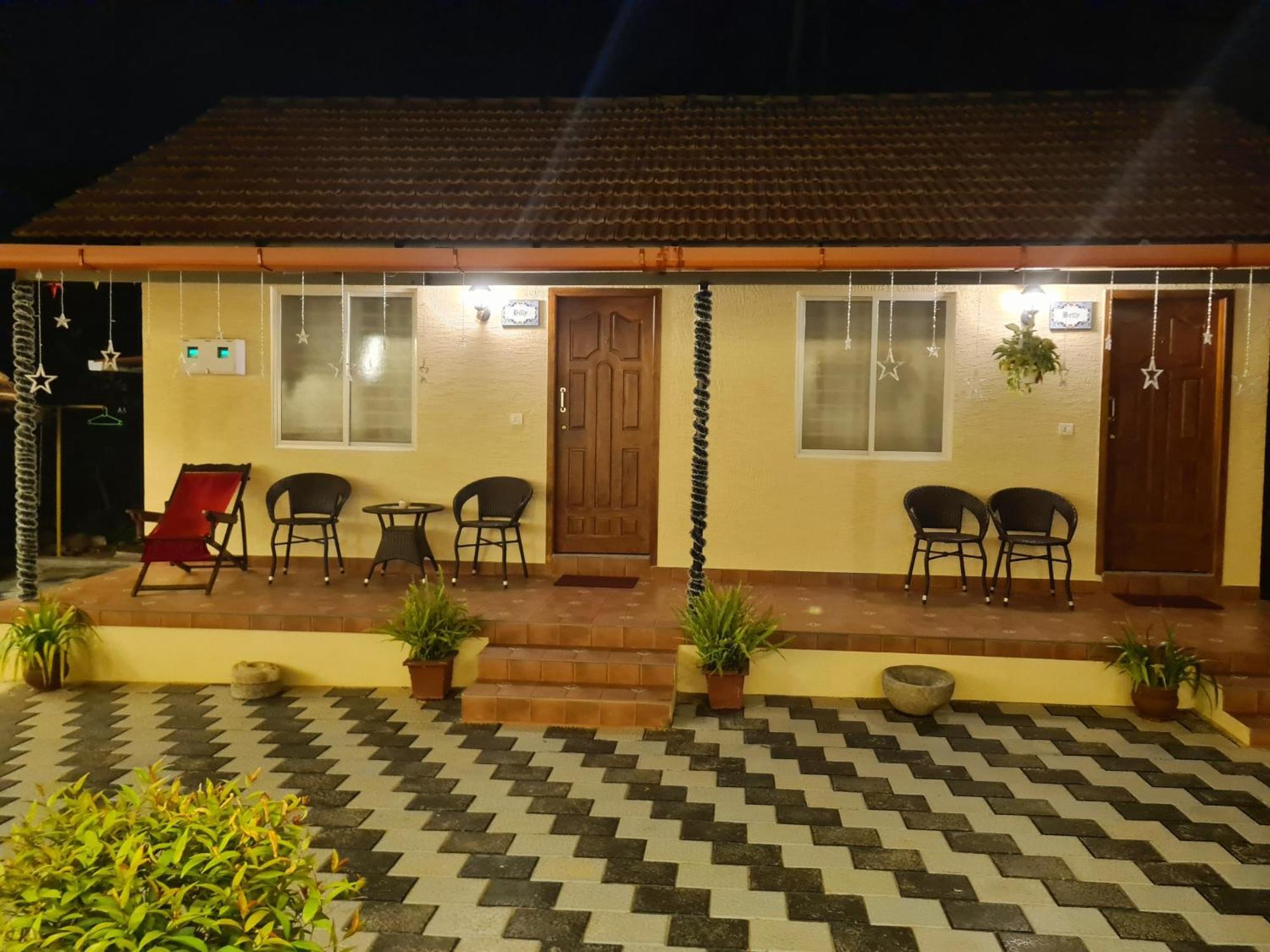 מנגלור Sunny Smiles Homestay מראה חיצוני תמונה